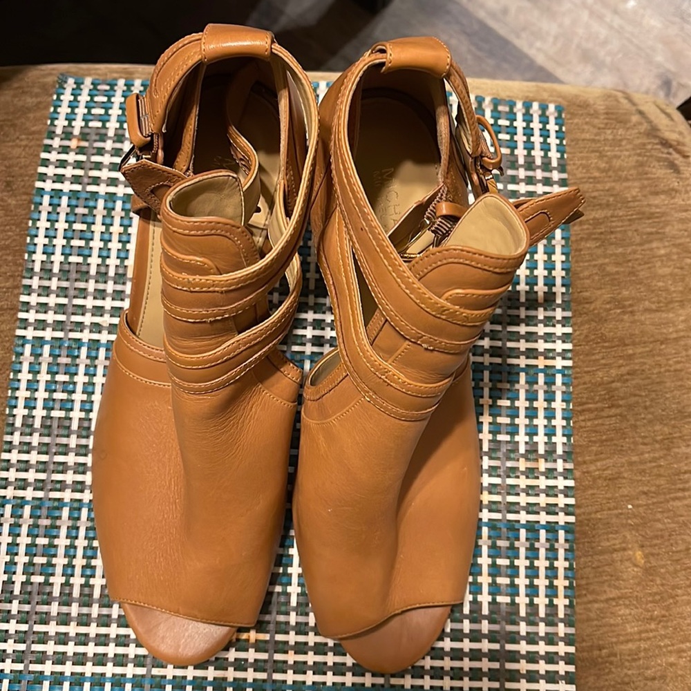 High heals